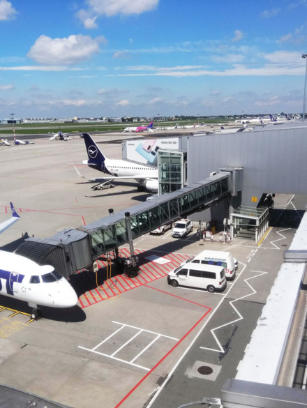 instalacje-elektryczne---lotnisko--2